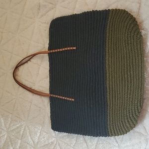 Large Straw bag. Olive green and navy blue. Perfect For Fall !